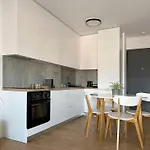 Apartament On The Edge - & Aridaía
